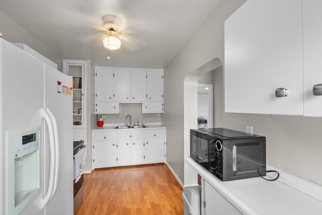 514 Hartman Avenue, Waterloo, IA 50701