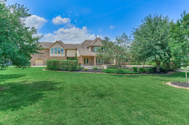 21411 Fairhaven Creek Drive, Cypress, TX 77433