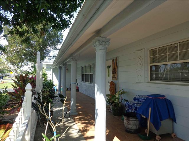 6165 26TH AVENUE N, St Petersburg, FL 33710