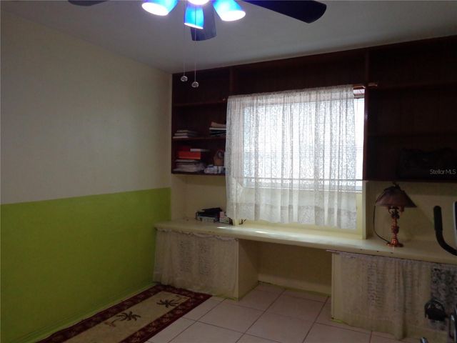 6165 26TH AVENUE N, St Petersburg, FL 33710