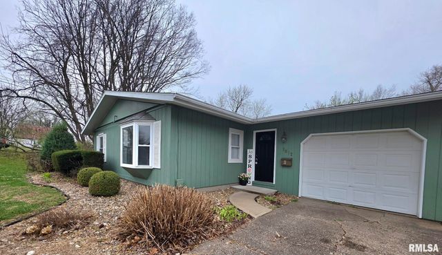 1012 S 15TH Street, Quincy, IL 62301