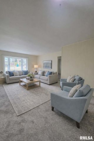 1012 S 15TH Street, Quincy, IL 62301