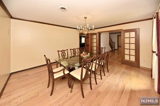 361 Lake Street, Upper Saddle River, NJ 07458