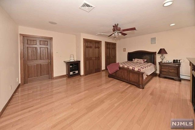 361 Lake Street, Upper Saddle River, NJ 07458