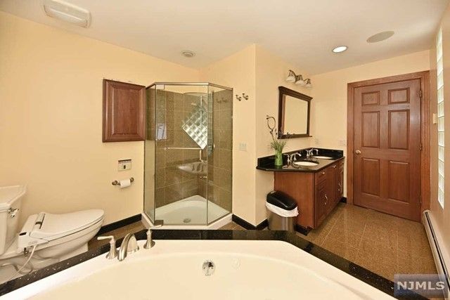 361 Lake Street, Upper Saddle River, NJ 07458