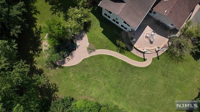361 Lake Street, Upper Saddle River, NJ 07458