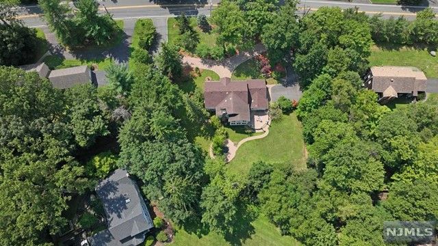 361 Lake Street, Upper Saddle River, NJ 07458