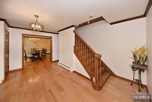 361 Lake Street, Upper Saddle River, NJ 07458