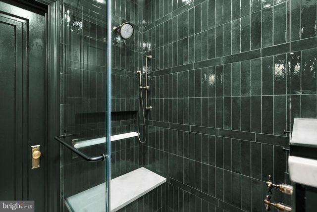 229 MURDOCK RD, Baltimore, MD 21212