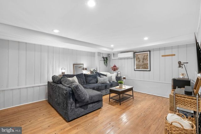 229 MURDOCK RD, Baltimore, MD 21212