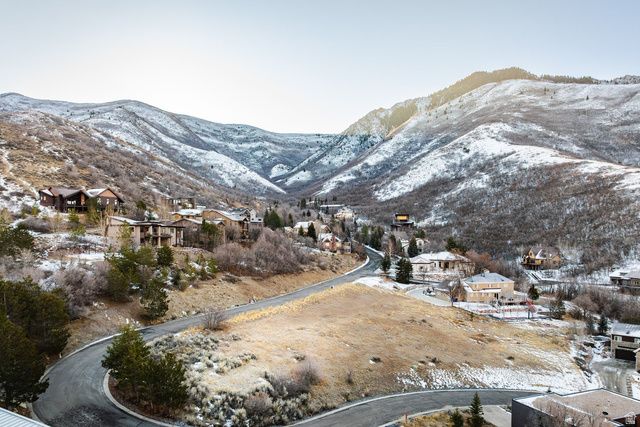 310 S Maryfield Dr Unit 307, Salt Lake City, UT 84108