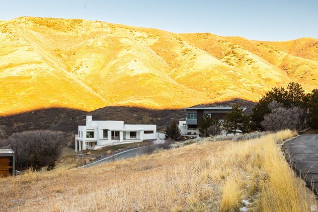 310 S Maryfield Dr Unit 307, Salt Lake City, UT 84108