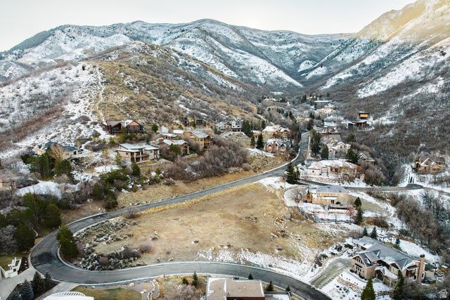 310 S Maryfield Dr Unit 307, Salt Lake City, UT 84108