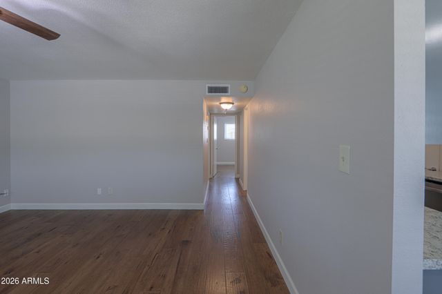 10200 N 95TH Drive A, Peoria, AZ 85345