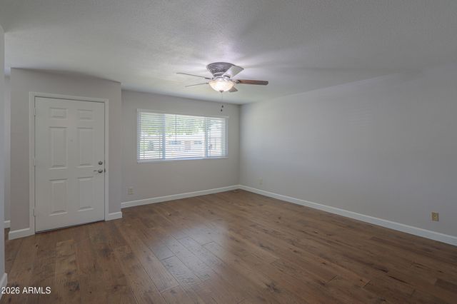 10200 N 95TH Drive A, Peoria, AZ 85345