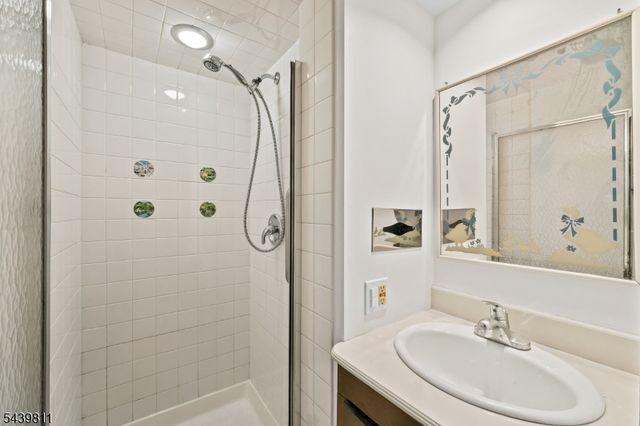 225 Boulevard, Kenilworth Boro, NJ 07033