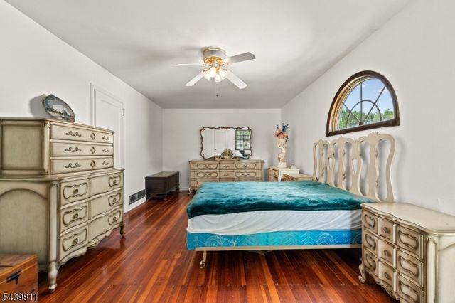 225 Boulevard, Kenilworth Boro, NJ 07033