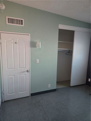 1305 Phillips Avenue 1307, Las Vegas, NV 89104