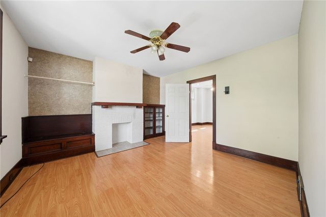 2212 Lutz Avenue, Carrick, PA 15210