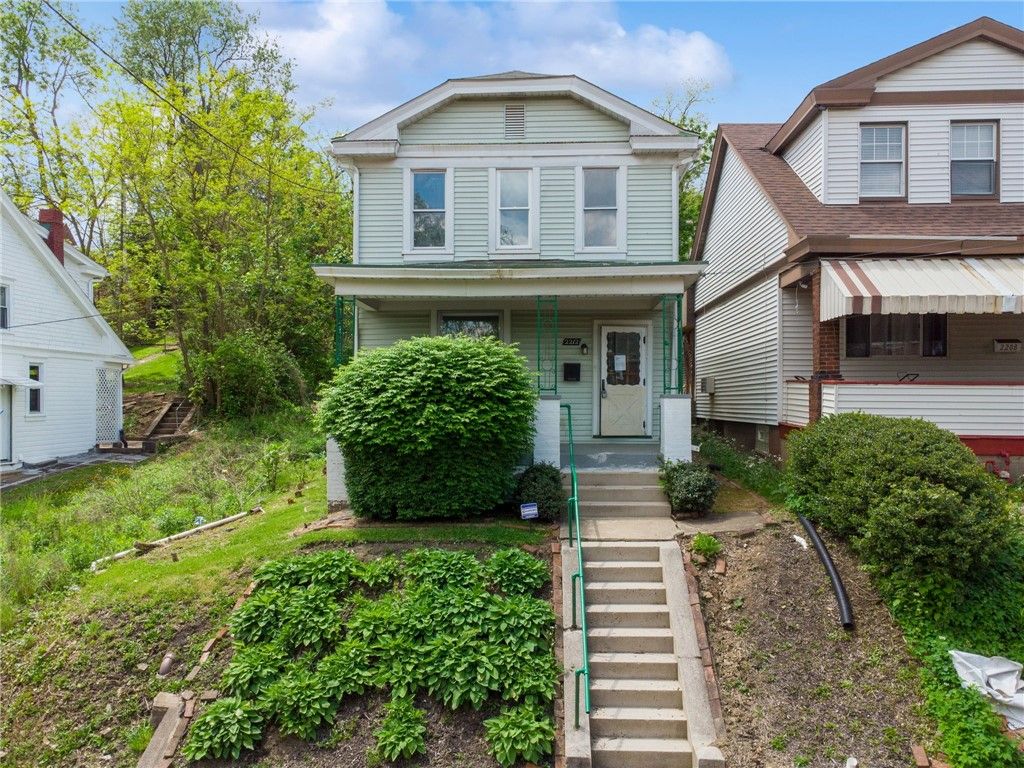 2212 Lutz Avenue, Carrick, PA 15210