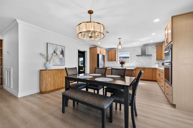 7991 1ST AVENUE S, St Petersburg, FL 33707