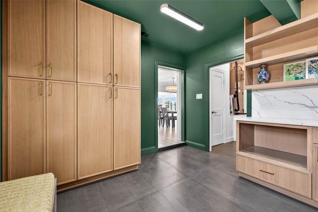 7991 1ST AVENUE S, St Petersburg, FL 33707