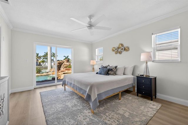 7991 1ST AVENUE S, St Petersburg, FL 33707