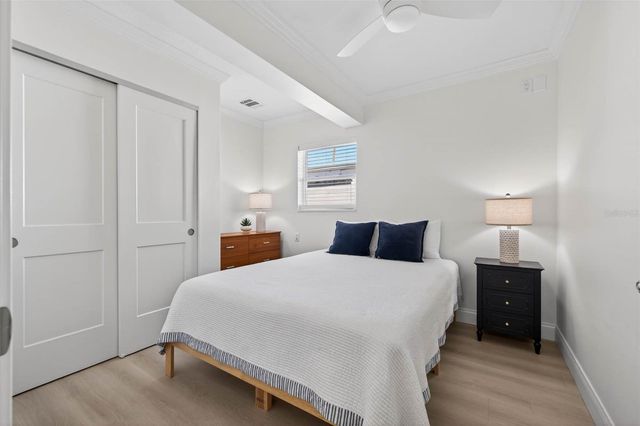 7991 1ST AVENUE S, St Petersburg, FL 33707