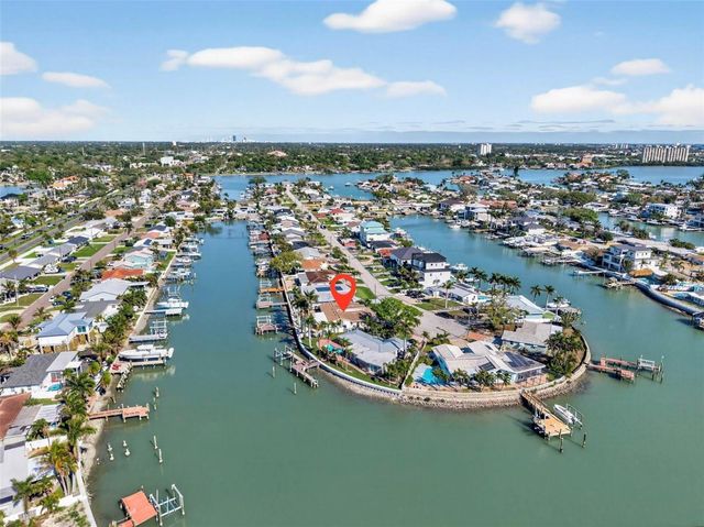 7991 1ST AVENUE S, St Petersburg, FL 33707