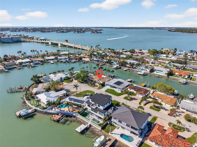 7991 1ST AVENUE S, St Petersburg, FL 33707