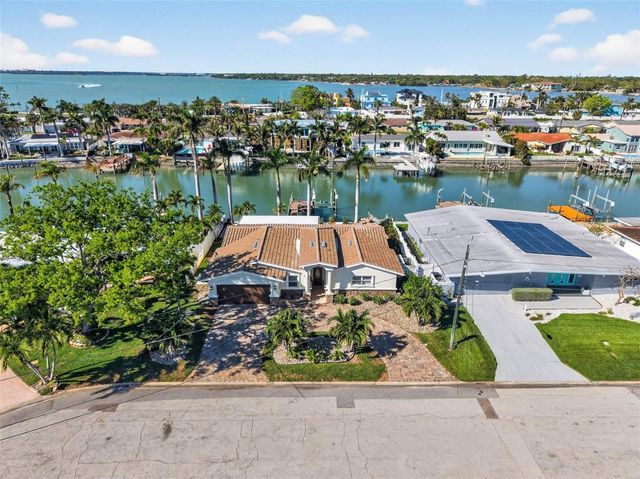 7991 1ST AVENUE S, St Petersburg, FL 33707