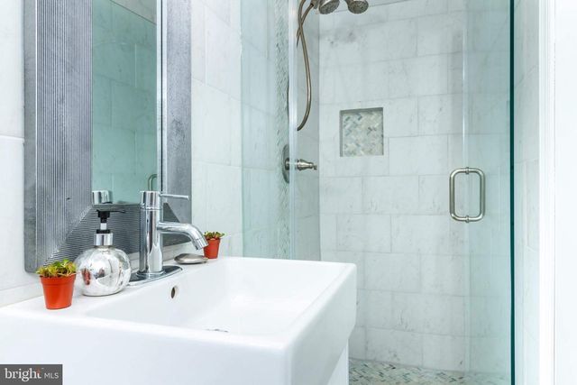 44 DALE ST, Alexandria, VA 22305