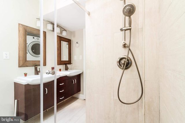 44 DALE ST, Alexandria, VA 22305