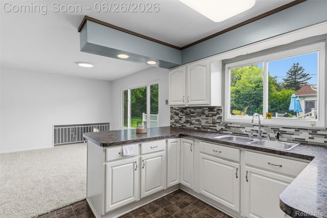 5120 Hillcrest Circle, Genesee Charter Township, MI 48506