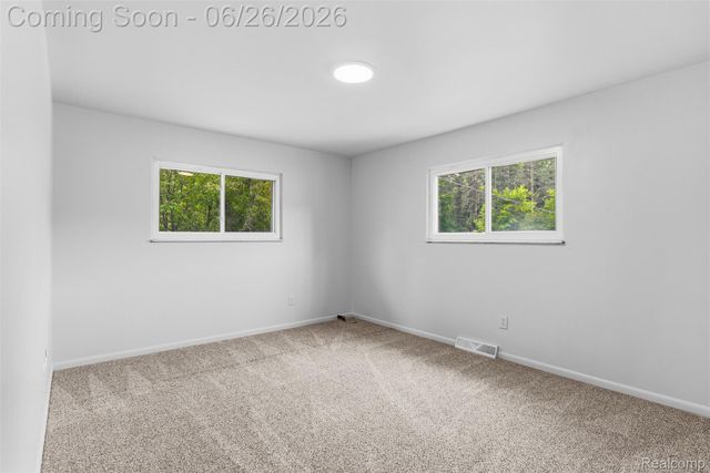 5120 Hillcrest Circle, Genesee Charter Township, MI 48506