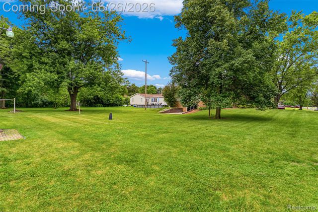 5120 Hillcrest Circle, Genesee Charter Township, MI 48506