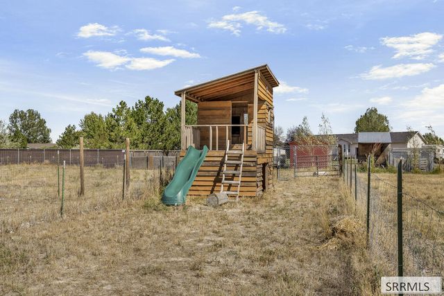 182 N 3978 E, Rigby, ID 83442