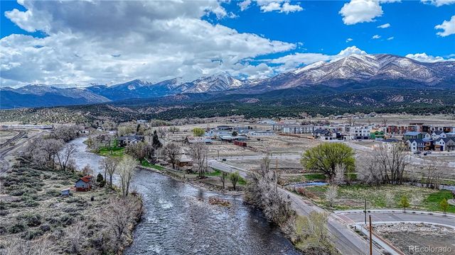 252 Southside Loop, Salida, CO 81201