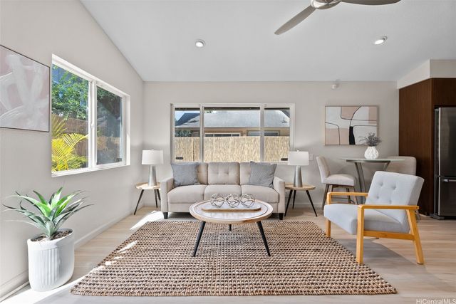 91-1028 Pohahawai Street, Ewa Beach, HI 96706