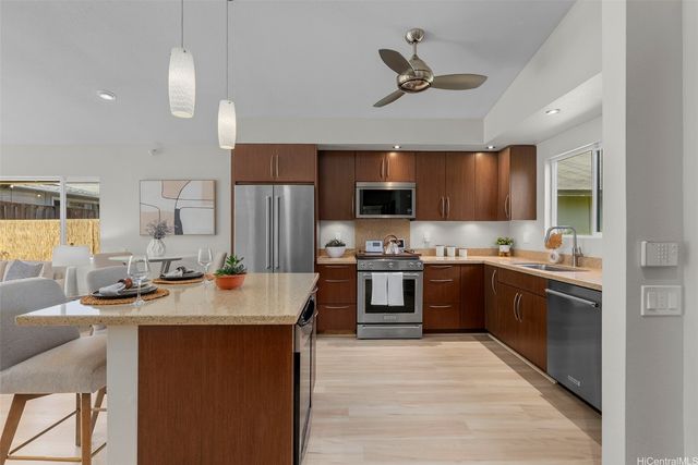91-1028 Pohahawai Street, Ewa Beach, HI 96706