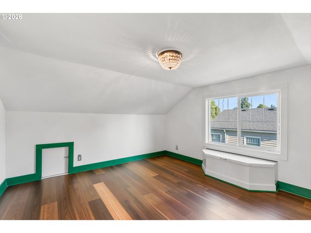 6137 Ne 15TH Ave, Portland, OR 97211