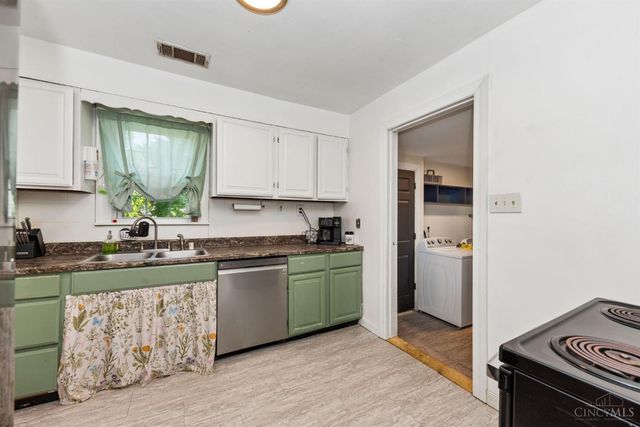 187 Kermit, Williamsburg, OH 45176