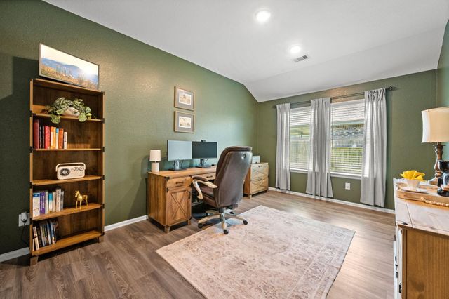 19155 Pinewood Grove Trail, New Caney, TX 77357