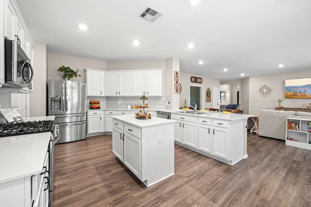 19155 Pinewood Grove Trail, New Caney, TX 77357