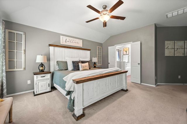 19155 Pinewood Grove Trail, New Caney, TX 77357