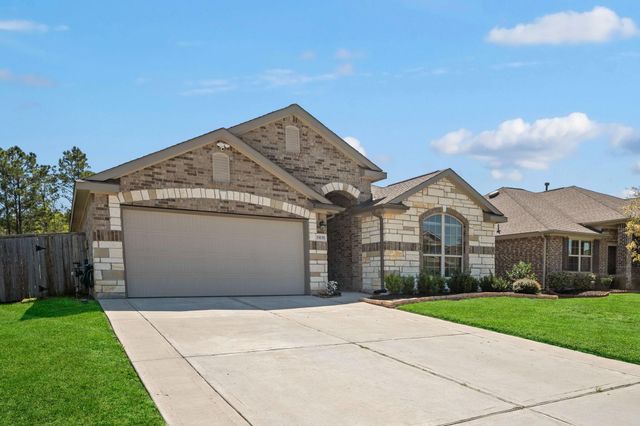 19155 Pinewood Grove Trail, New Caney, TX 77357