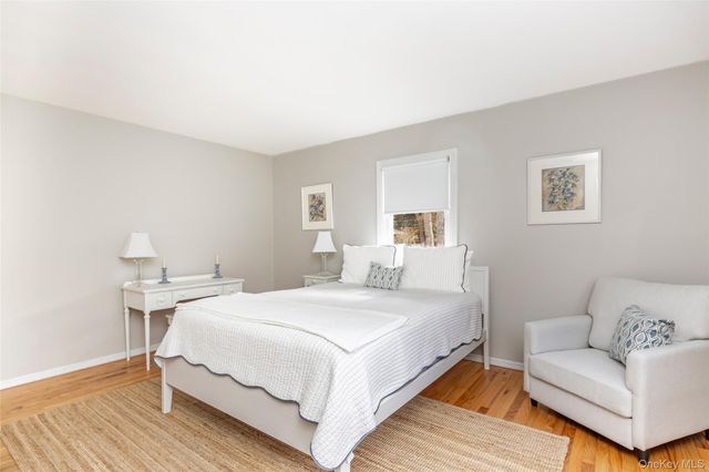 64 Aspatuck Road, Westhampton Beach, NY 11978