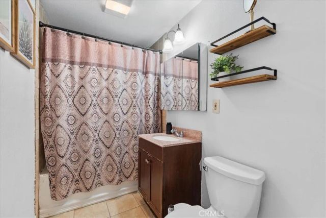 19319 E Greenhaven, Covina, CA 91722