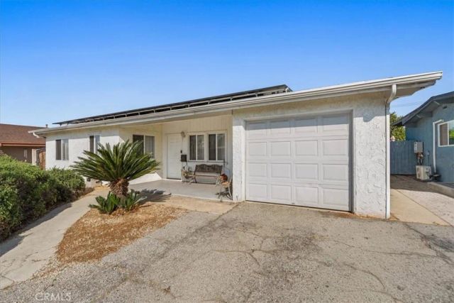 19319 E Greenhaven, Covina, CA 91722