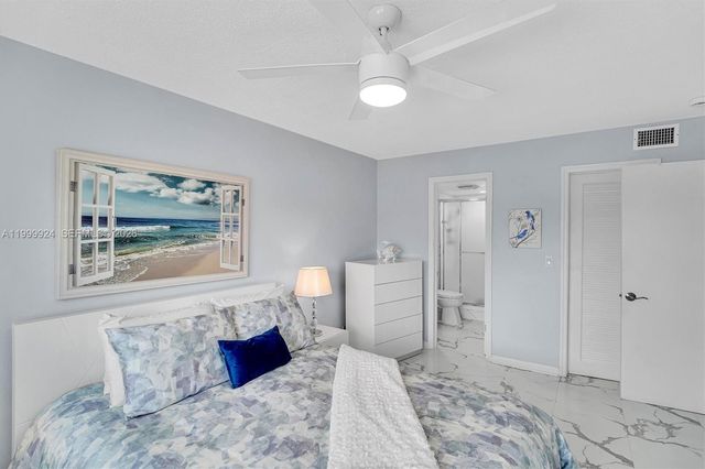 580 Egret Dr 303, Hallandale Beach, FL 33009